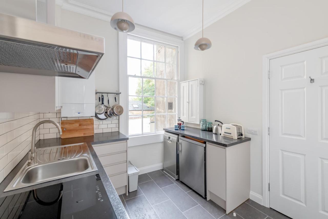 Spacious Maisonette With Parking - 10 Mins Walk From Bath Abbey - 2 Bed & 2 Бат Экстерьер фото